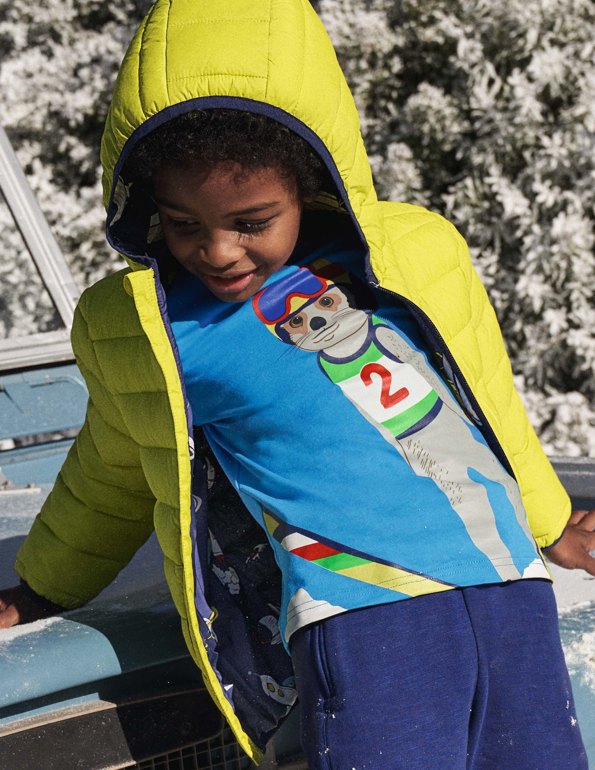 Animal Snow Sports T-shirt-Moroccan Blue Skiing Meerkat