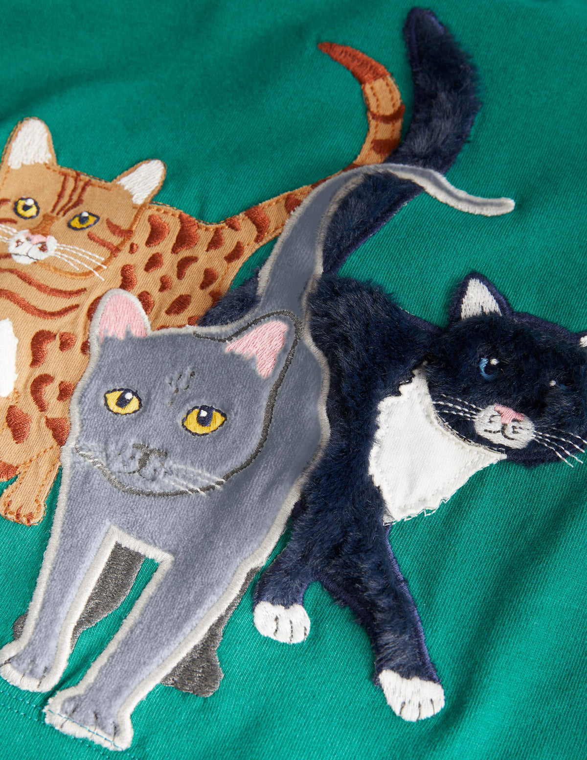 Animal Appliqué T-shirt-Shady Glade Cats