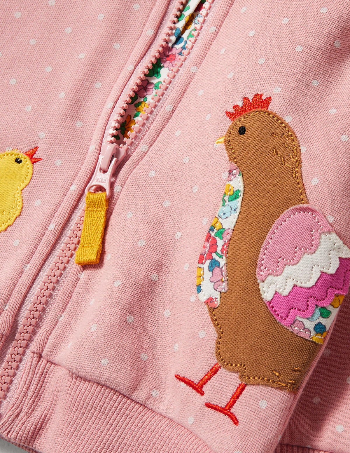 Appliqué Shaggy Hoodie-Boto Pink Chickens