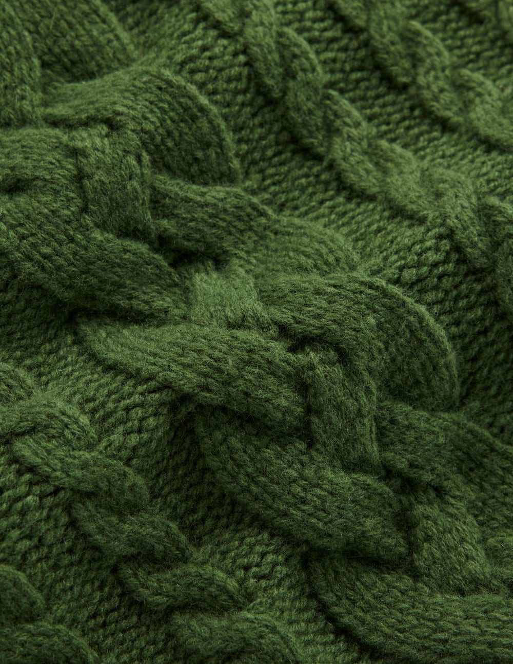 Amara Merino Cable Vest-Green Fir
