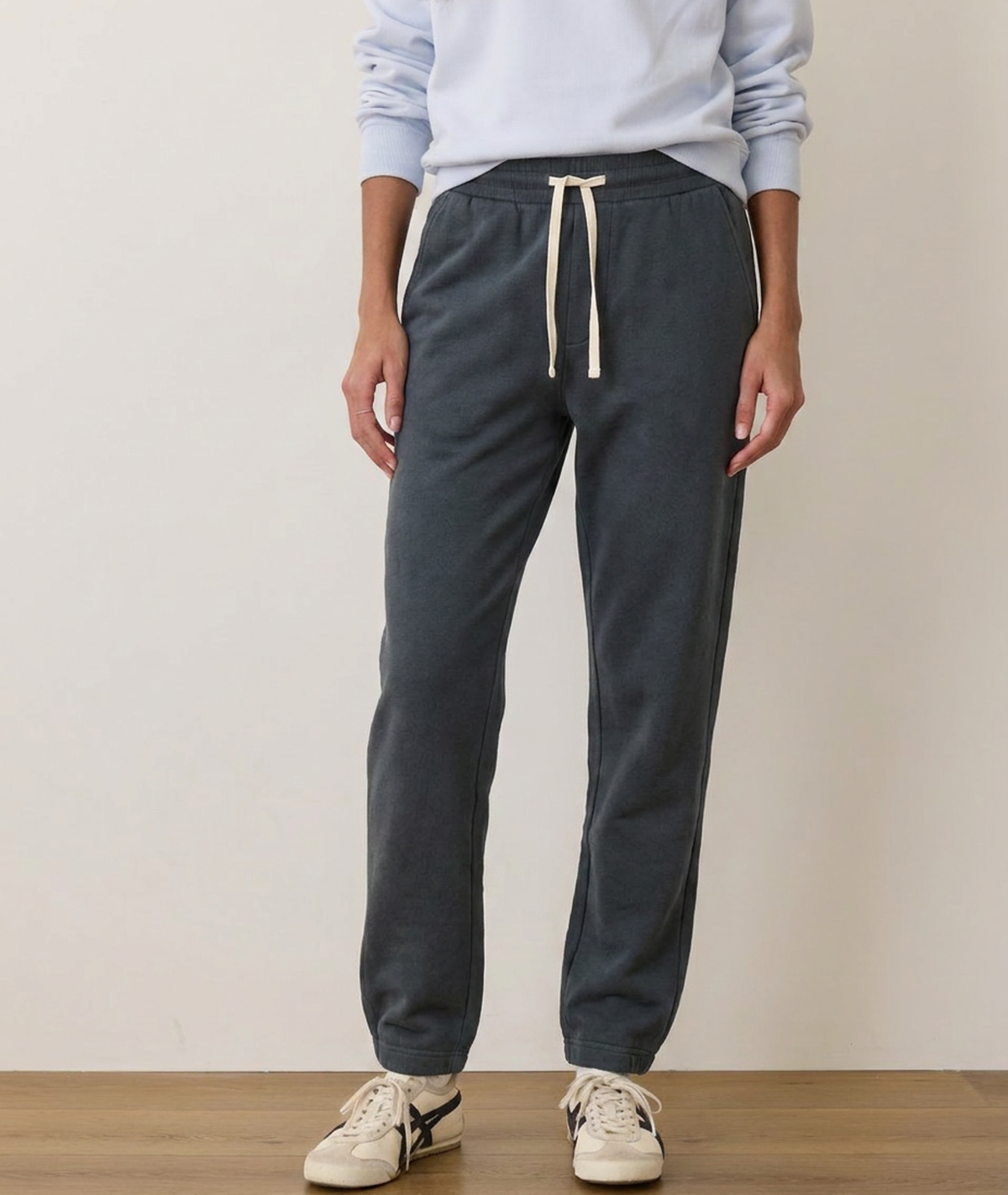 Women's Cloud 9 Fleece Sweatpant in Black