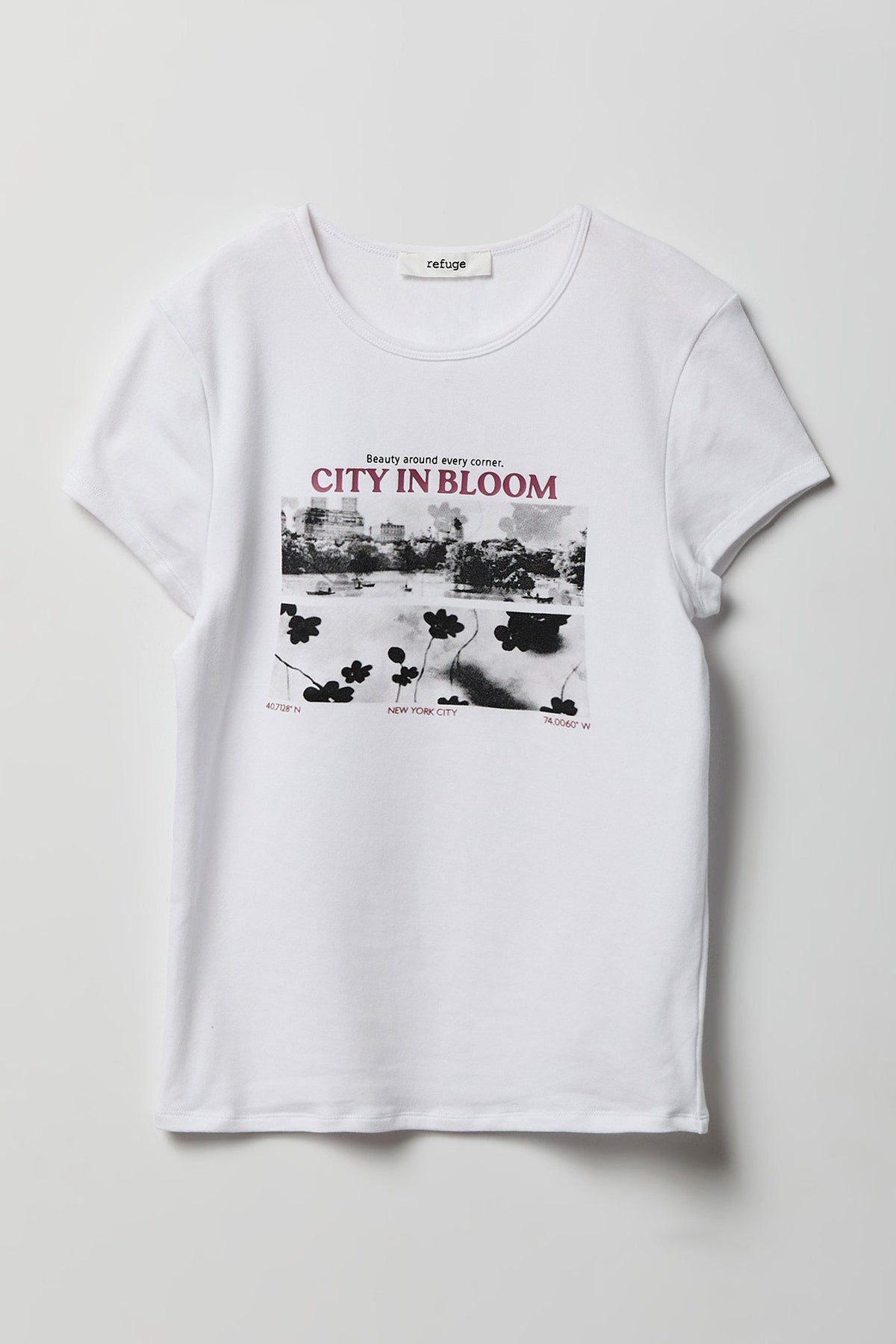 Fitted Graphic T-Shirt