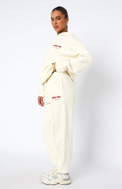 Era 8 Sweatpants Cherry Cream