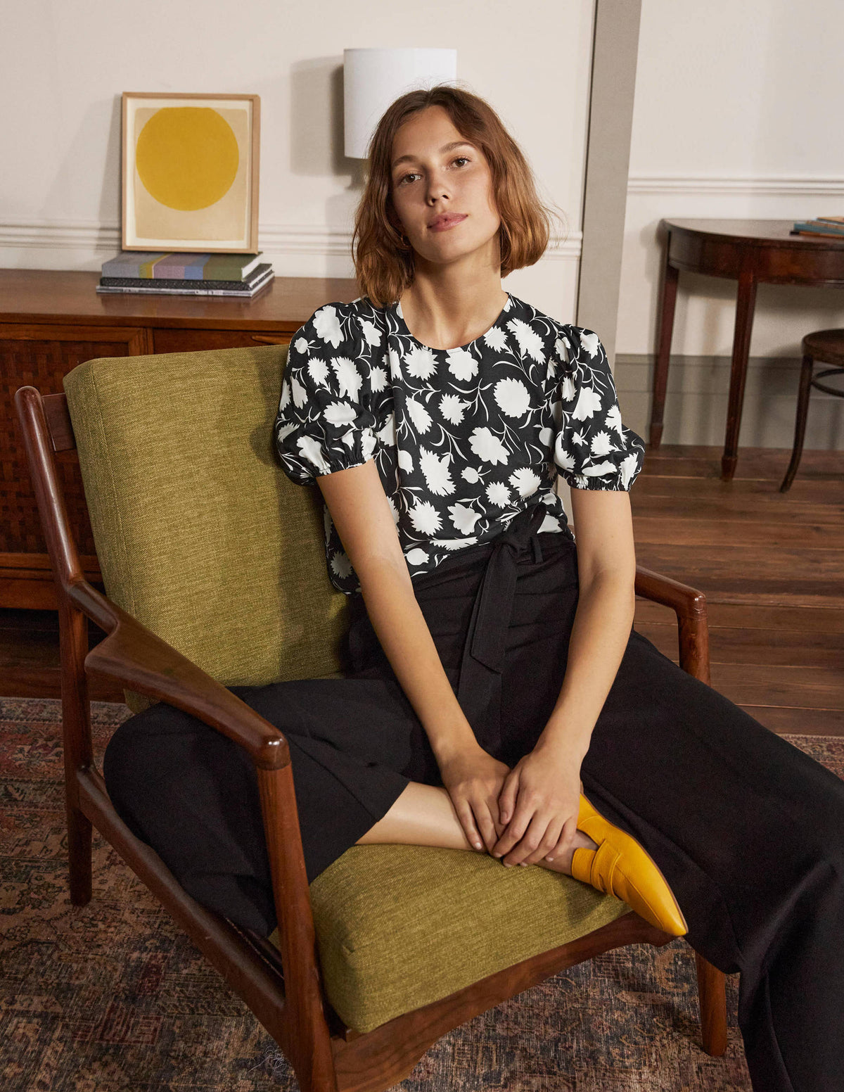 Adriana Puff Sleeve Top-Black, Leafy Bud