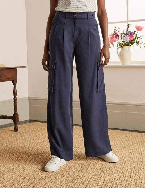 Ailesbury Cargo Pants-Navy