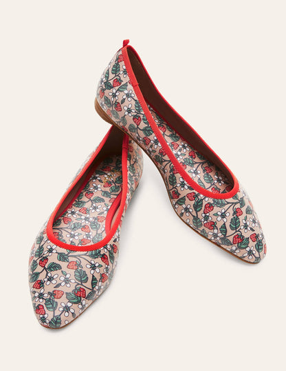 Almond Toe Ballerinas-Milkshake, Flora Berry