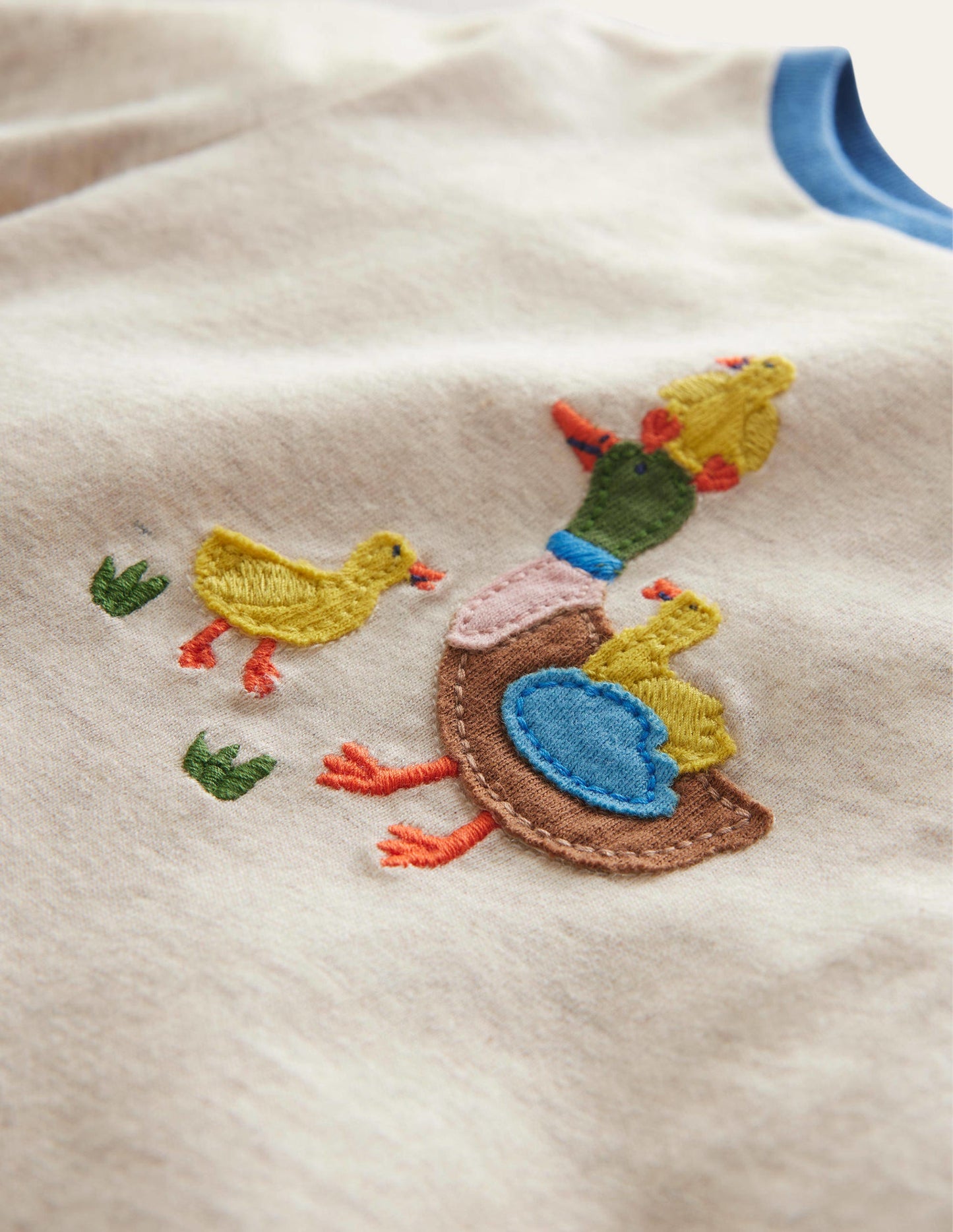 Appliqué T-shirt-Ivory Ducks