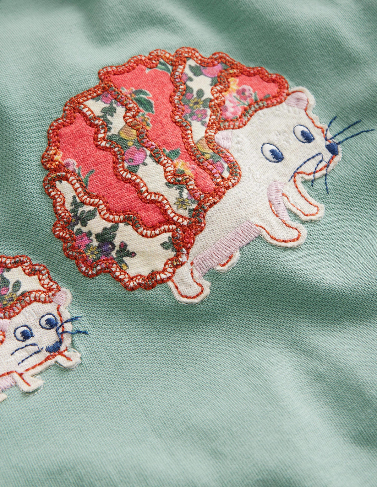 Appliqué Puff-Sleeve Top-Green Smoke Hedgehog