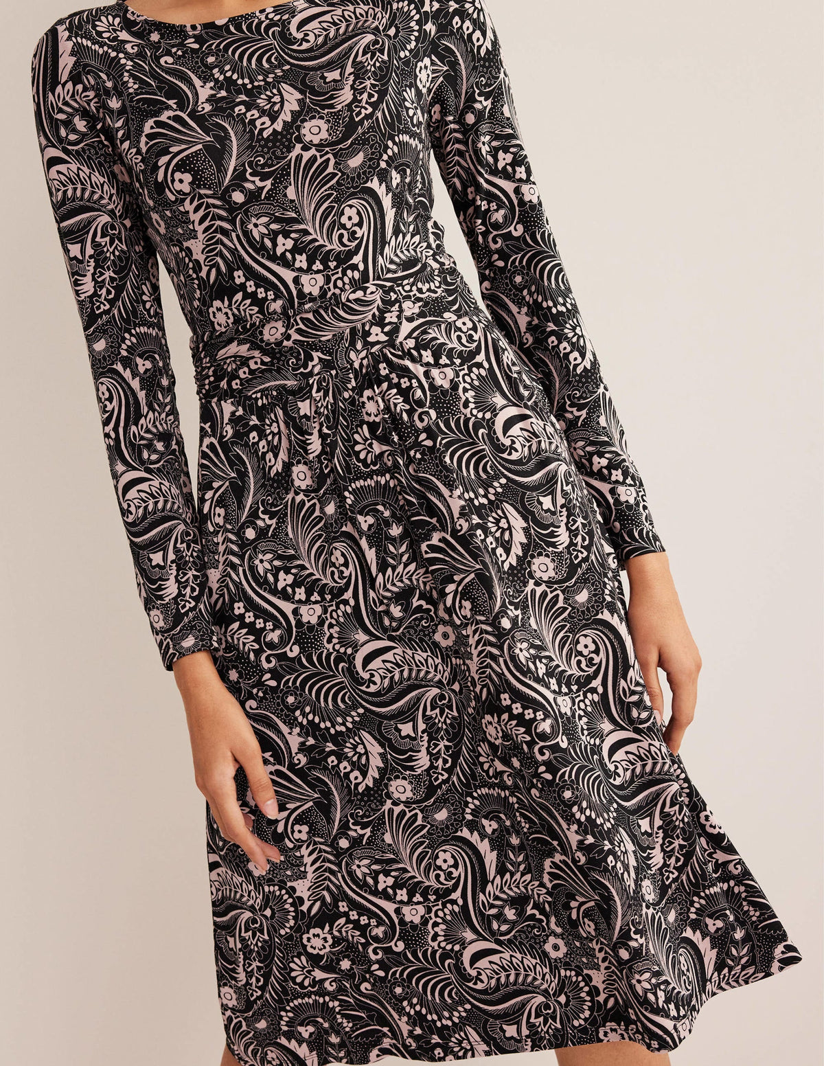 Abigail Jersey Dress-Black, Paisley Dot