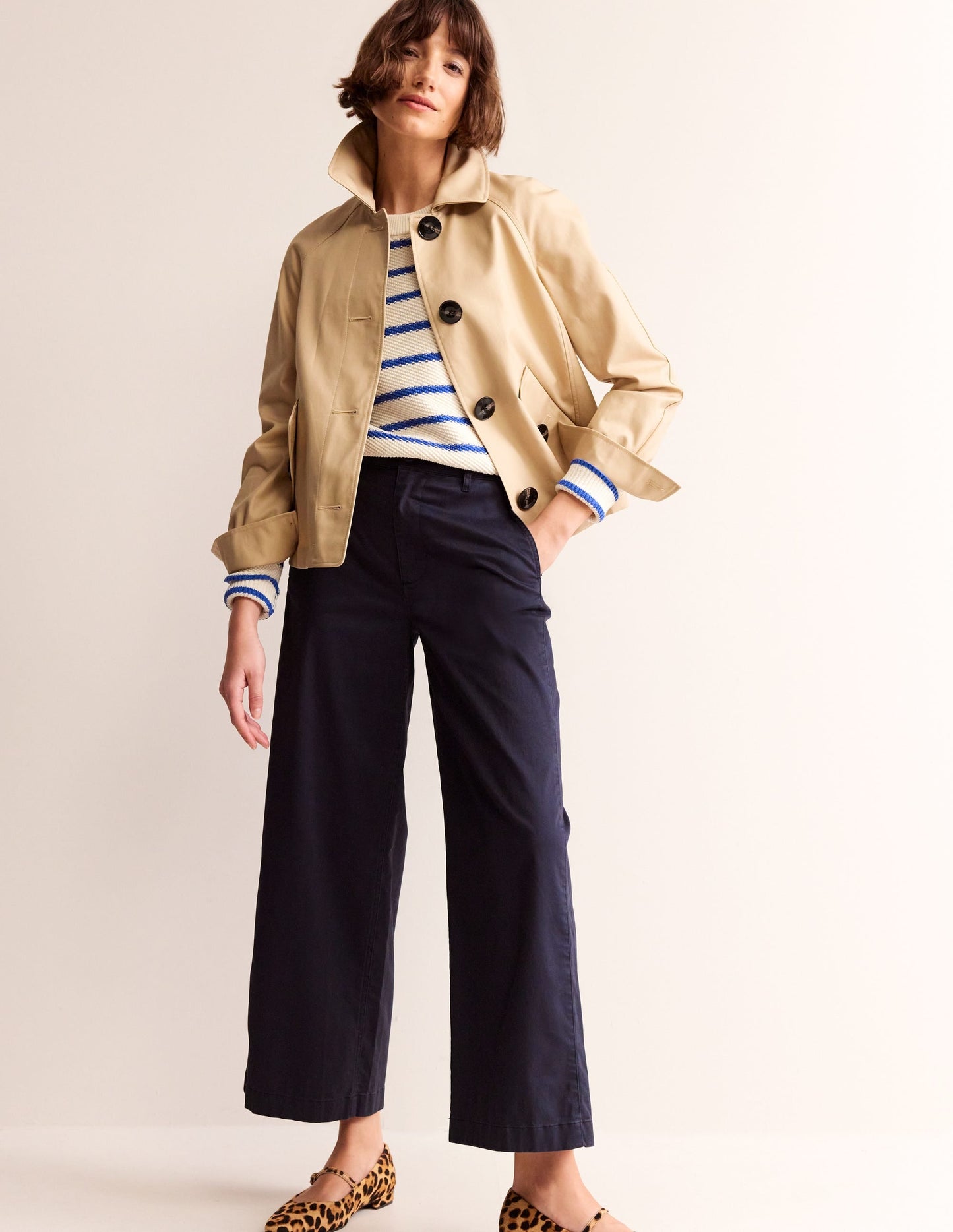 Barnsbury Crop Chino Pants-Navy