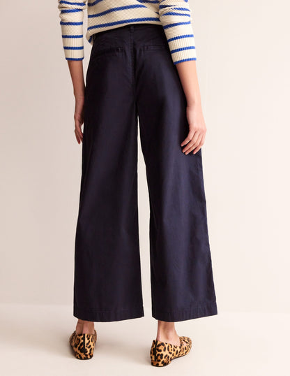 Barnsbury Crop Chino Pants-Navy