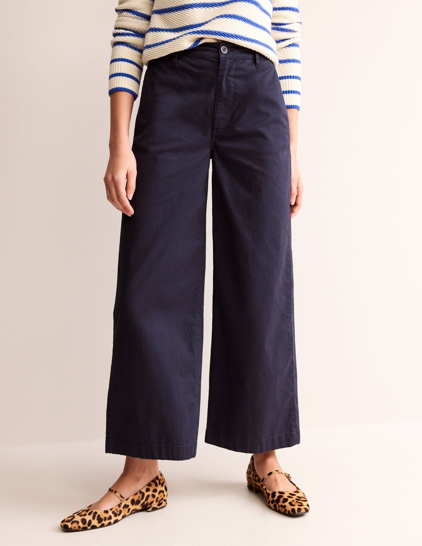 Barnsbury Crop Chino Pants-Navy