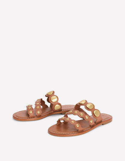 Asymmetric Disc Mule-Tan Discs