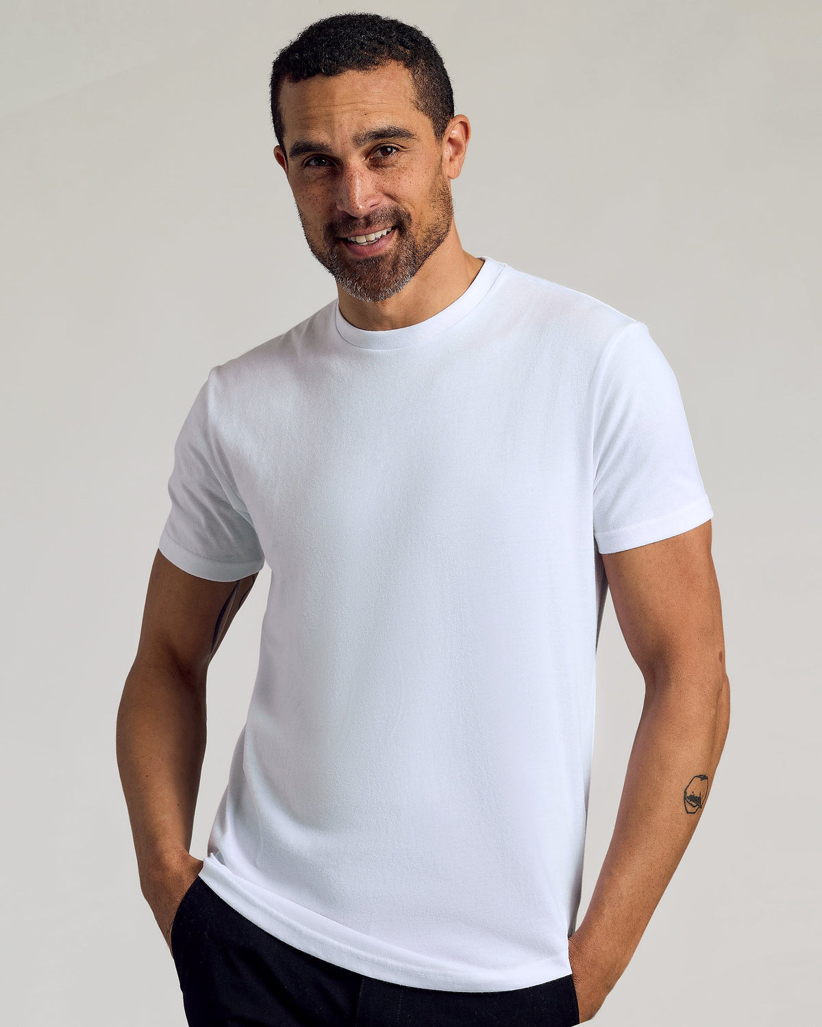 All White Curved Hem Classic Crew Neck 10-Pack