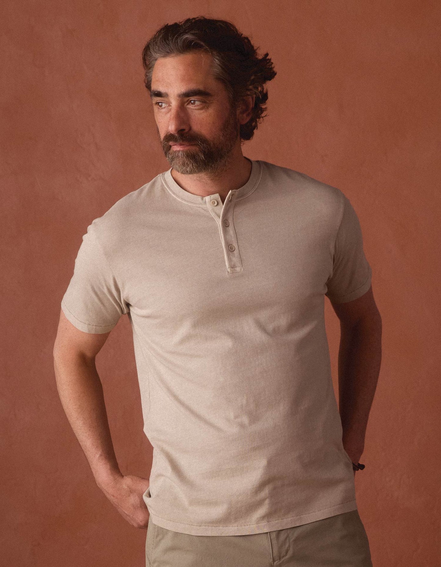 Normal Jersey Henley in Pumice