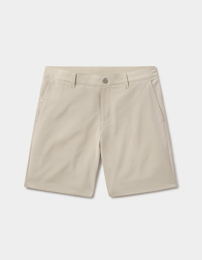 Everyday Hybrid Short in Sand Dune