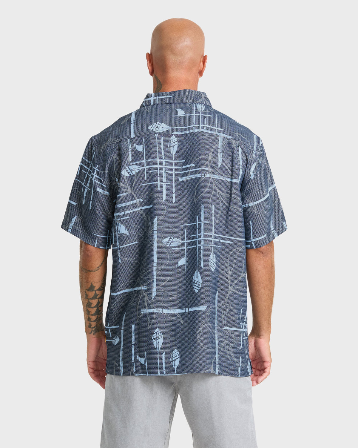 Waterman Paddle Out Short Sleeve Woven Shirt - Navy Blazer